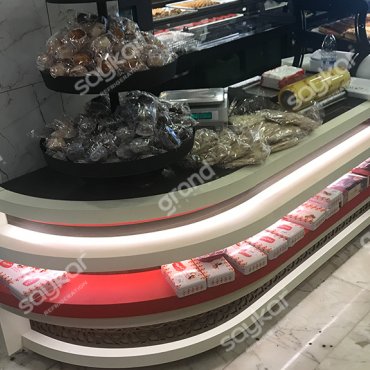 Paradise Bakery